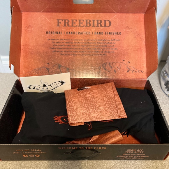 Freebird by Steven Carver Olive Boots Size 9 Snakeskin Lace Up Knee High Boots - Picture 4 of 8